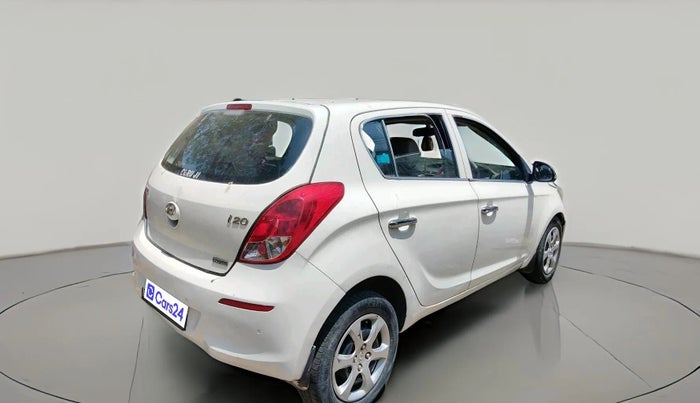 2013 Hyundai i20 MAGNA (O) 1.2, CNG, Manual, 1,10,954 km, exterior