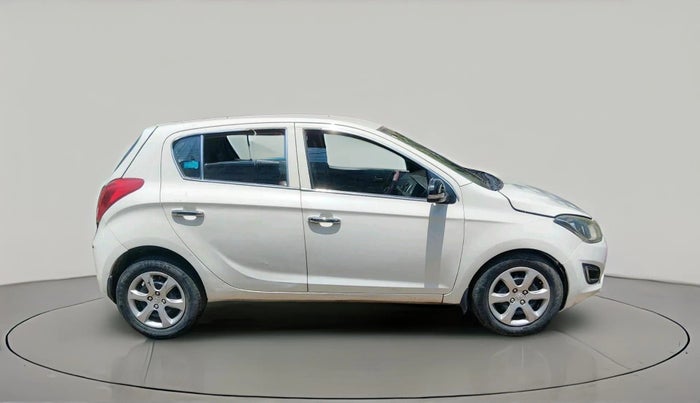 2013 Hyundai i20 MAGNA (O) 1.2, CNG, Manual, 1,10,954 km, exterior