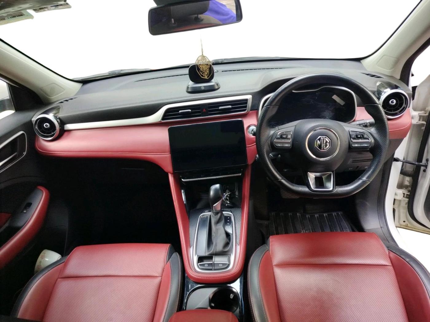 2022 MG ASTOR SAVVY 1.5 CVT S RED, Petrol, Automatic, 19,797 km, interior