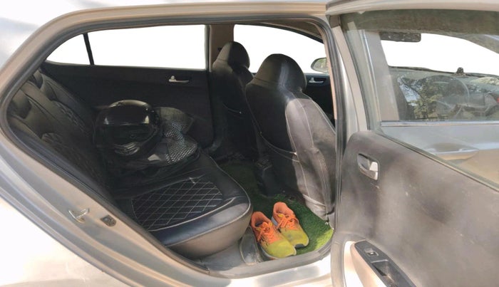 2016 Hyundai Grand i10 SPORTZ 1.1 CRDI, Diesel, Manual, 96,000 km, interior