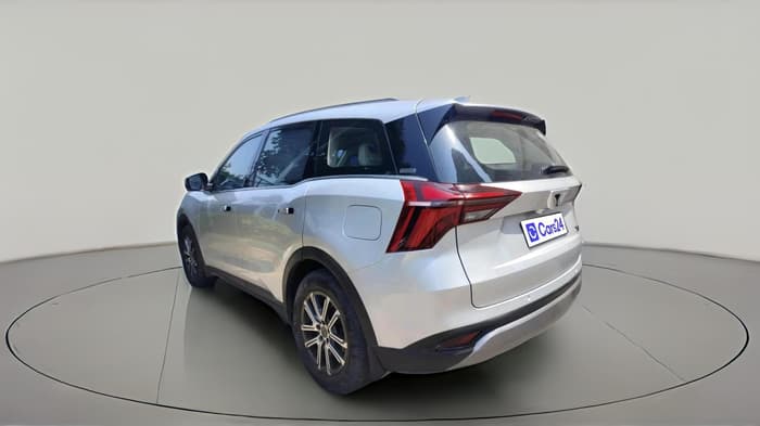 2021 Mahindra XUV700 AX 7 LUXURY P AT 7 STR, Petrol, Automatic, 59,071 km, exterior