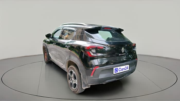 2024 Renault Kiger RXE MT, Petrol, Manual, 4,019 km, exterior
