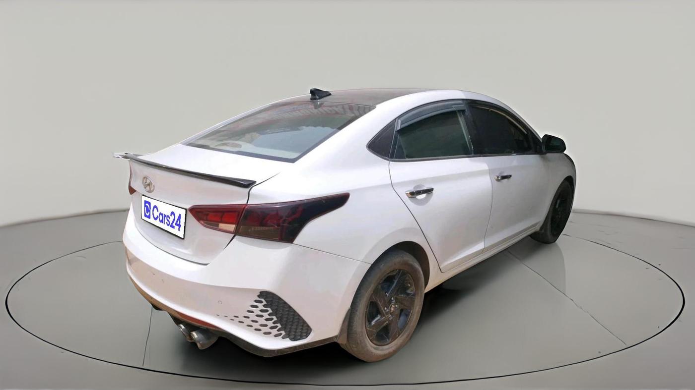 2021 Hyundai Verna SX 1.5 CRDI, Diesel, Manual, 1,40,662 km, exterior