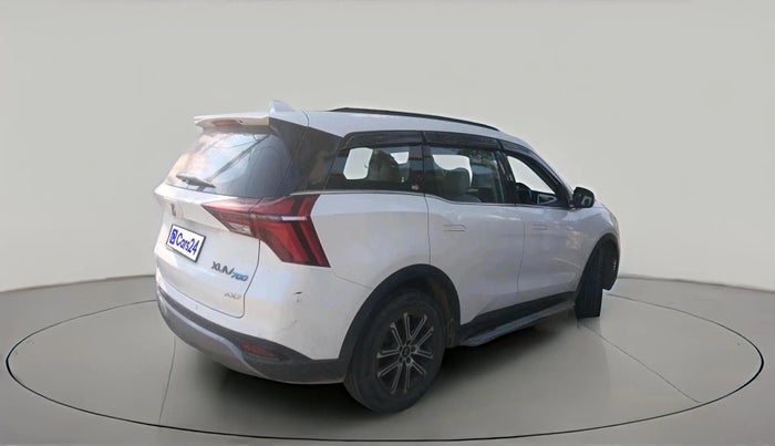 2022 Mahindra XUV700 AX 7 P AT 7 STR, Petrol, Automatic, 21,772 km, exterior