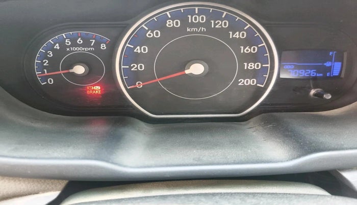 2012 Hyundai i10 MAGNA 1.1, Petrol, Manual, 70,926 km, interior