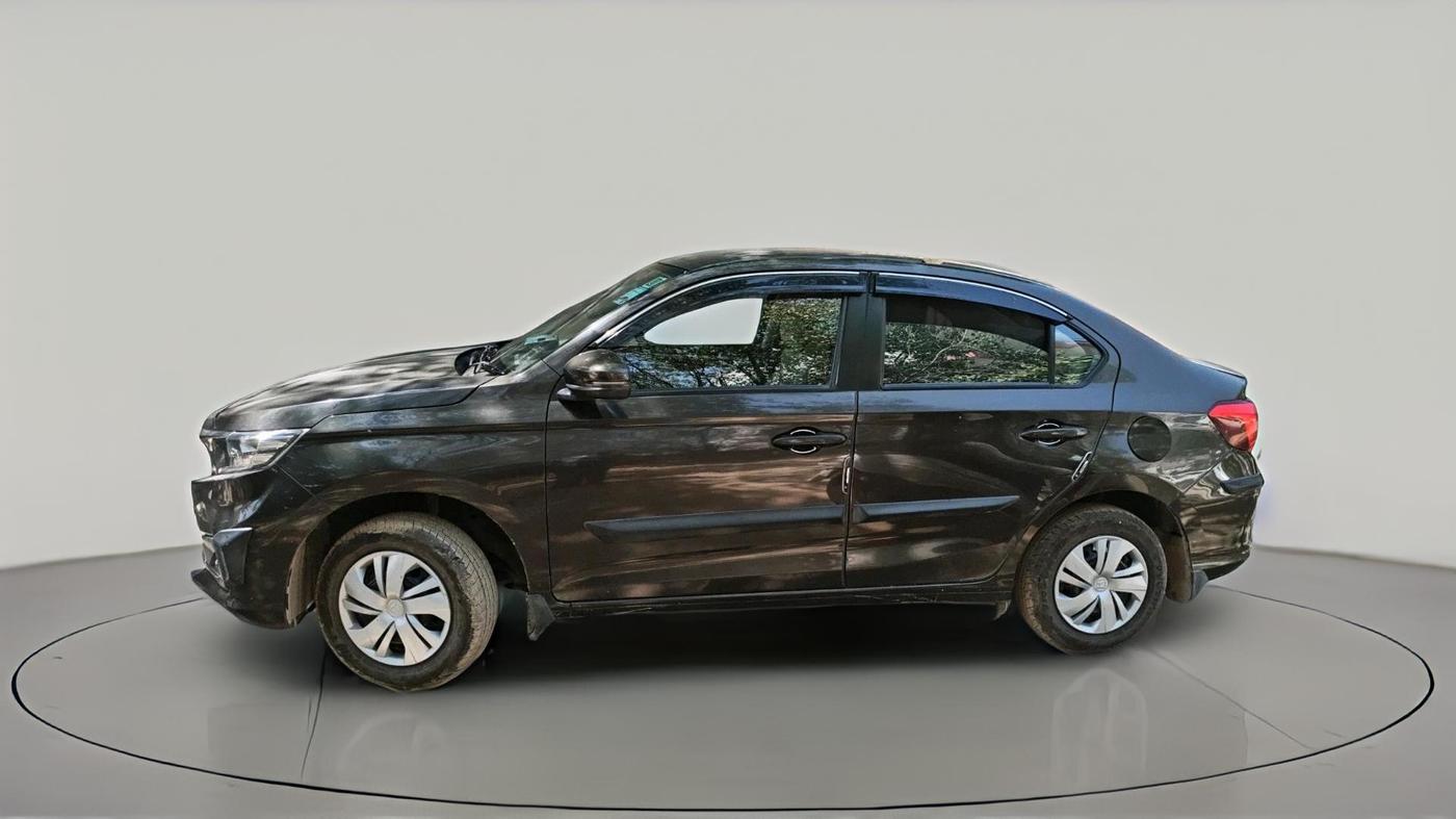 2024 Honda Amaze 1.2L I-VTEC S, Petrol, Manual, 8,662 km, exterior