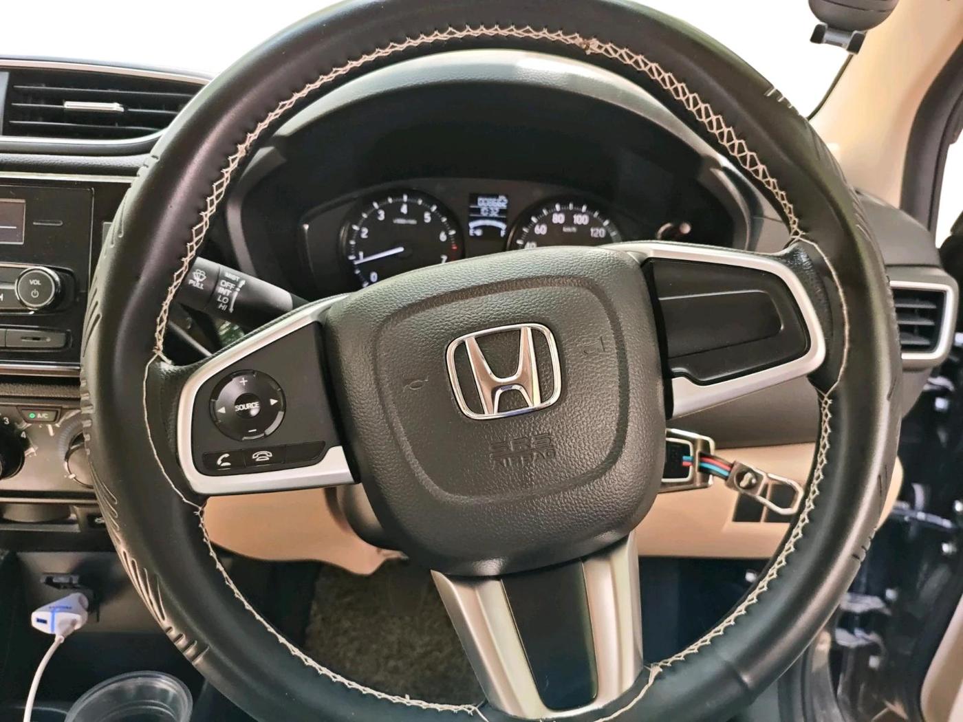 2024 Honda Amaze 1.2L I-VTEC S, Petrol, Manual, 8,662 km, interior