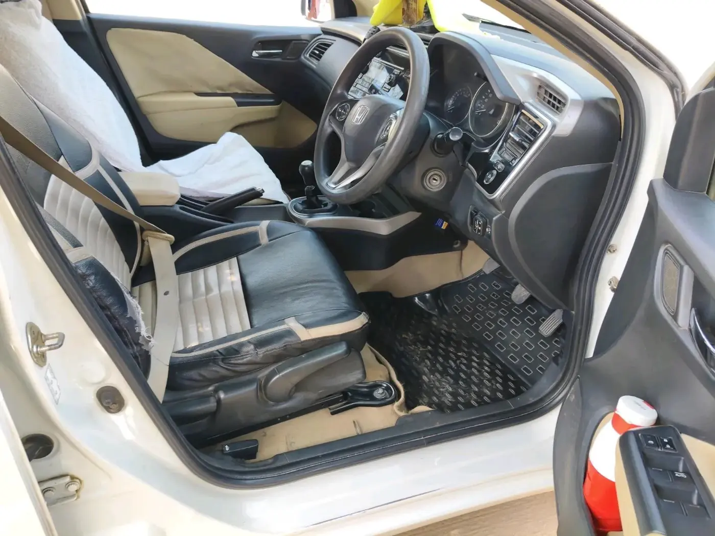 2017 Honda City 1.5L I-VTEC SV, CNG, Manual, 1,07,051 km, interior