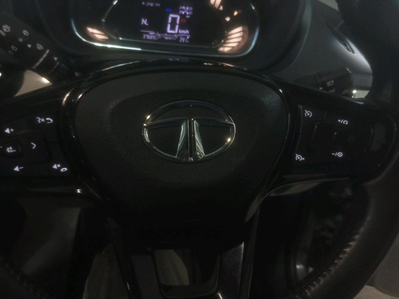 2023 Tata NEXON XZA PLUS SUNROOF PETROL, Petrol, Automatic, 37,690 km, interior