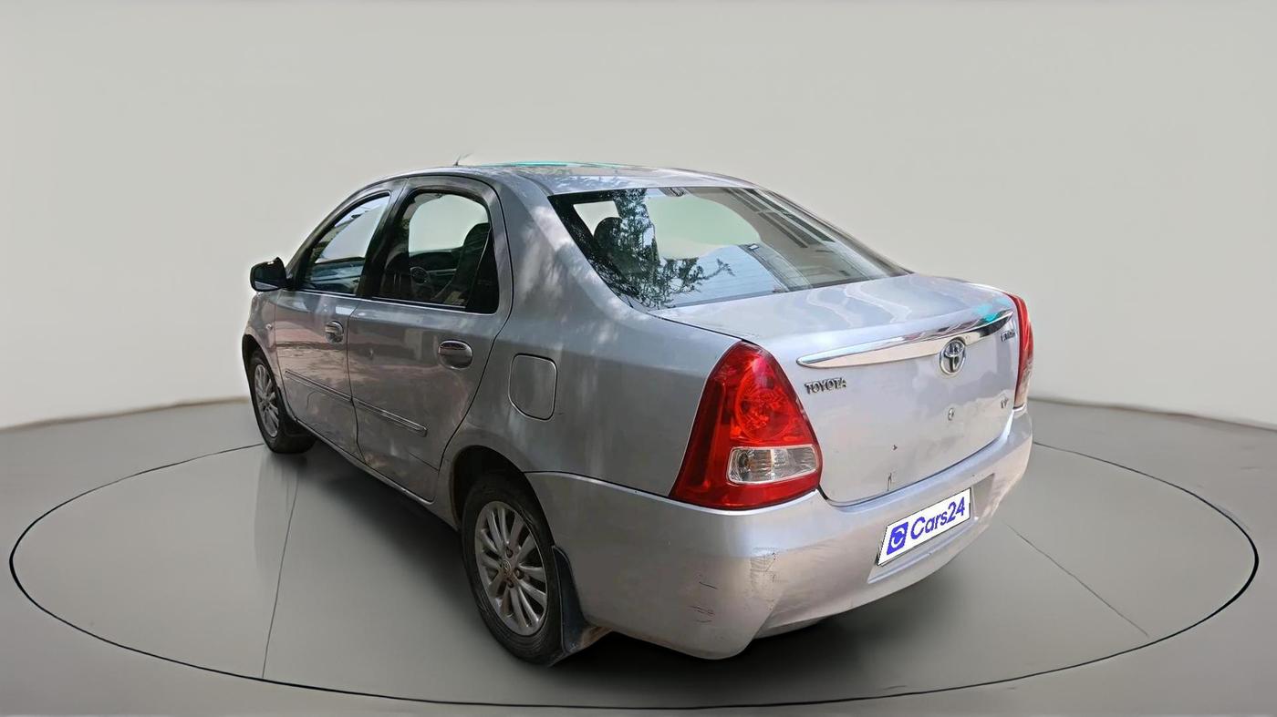 2011 Toyota Etios V, Petrol, Manual, 1,01,621 km, exterior