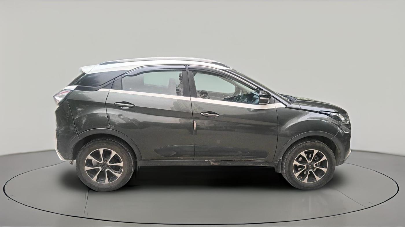 2020 Tata NEXON XZ PLUS (O) PETROL DUAL TONE, Petrol, Manual, 82,880 km, exterior