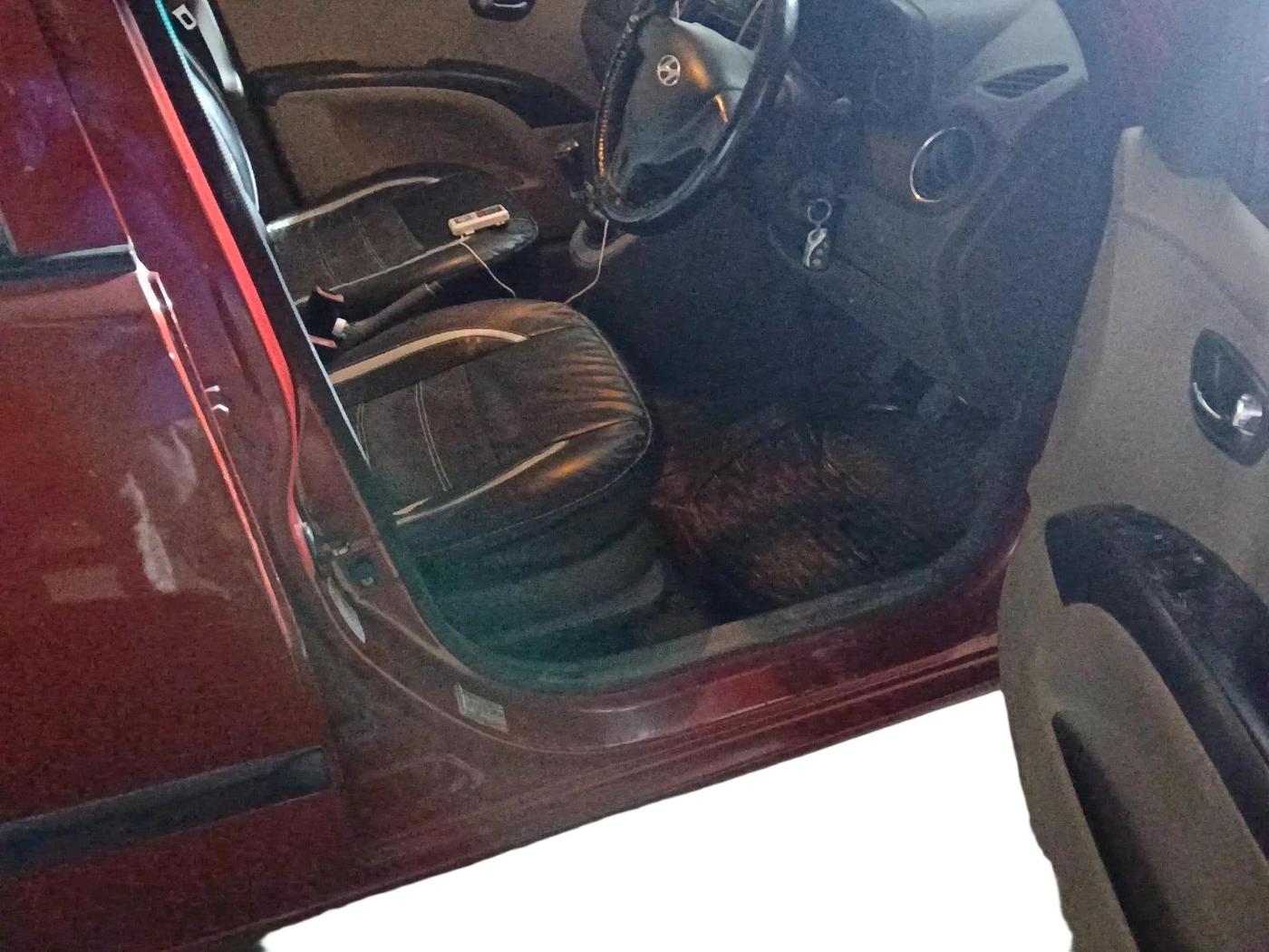 2011 Hyundai i10 MAGNA 1.2, Petrol, Manual, 97,799 km, interior