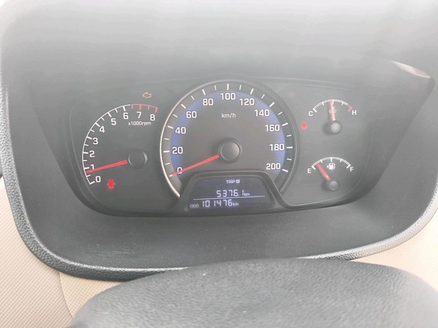 2018 Hyundai Xcent S 1.2, CNG, Manual, 1,01,476 km, interior