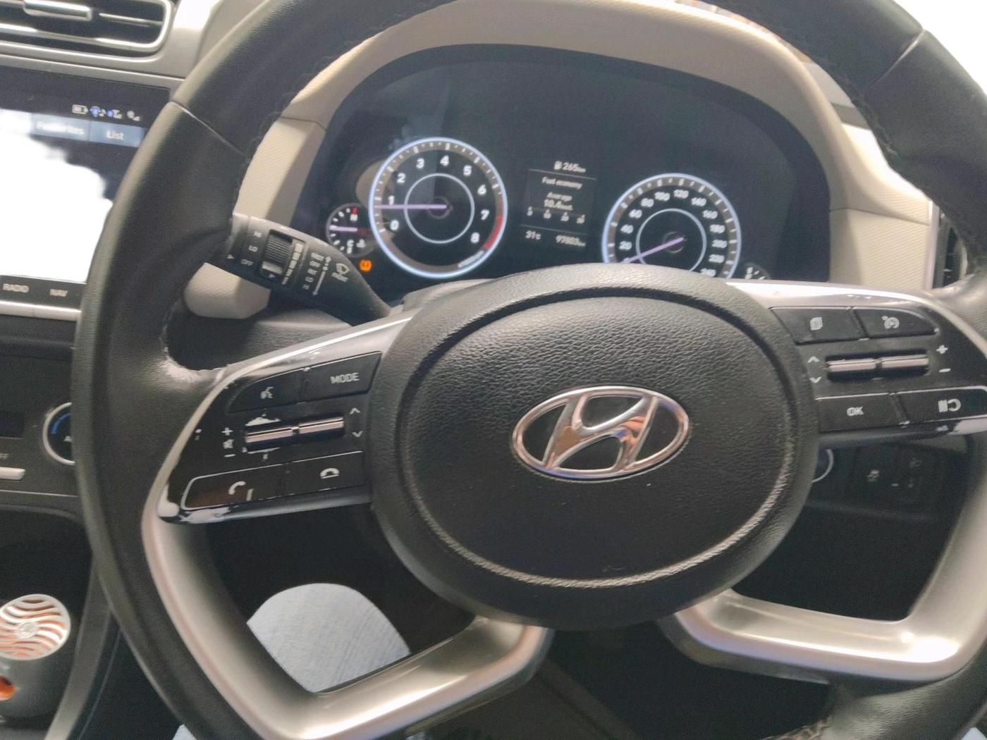 2022 Hyundai Creta SX 1.5 PETROL, Petrol, Manual, 97,803 km, interior