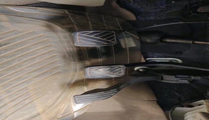 2020 Maruti Ciaz ALPHA 1.5 SHVS PETROL, Petrol, Manual, 1,47,274 km, interior