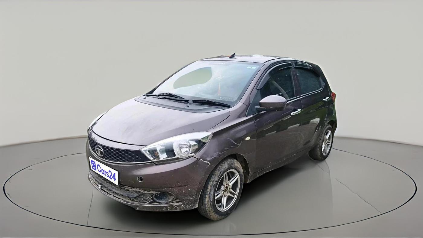 2017 Tata Tiago XT DIESEL, Diesel, Manual, 73,364 km, exterior