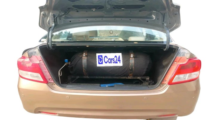 2018 Maruti Dzire ZXI, CNG, Manual, 81,718 km, exterior