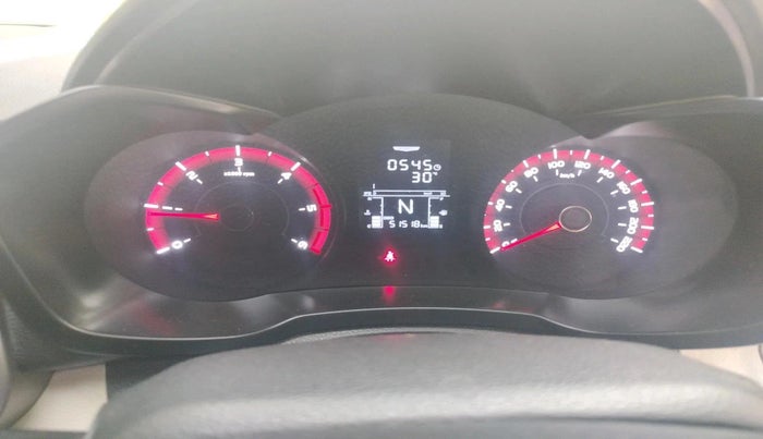 2019 Mahindra XUV300 W6 1.5 DIESEL, Diesel, Manual, 51,518 km, interior