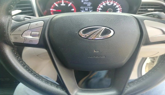 2019 Mahindra XUV300 W6 1.5 DIESEL, Diesel, Manual, 51,518 km, interior