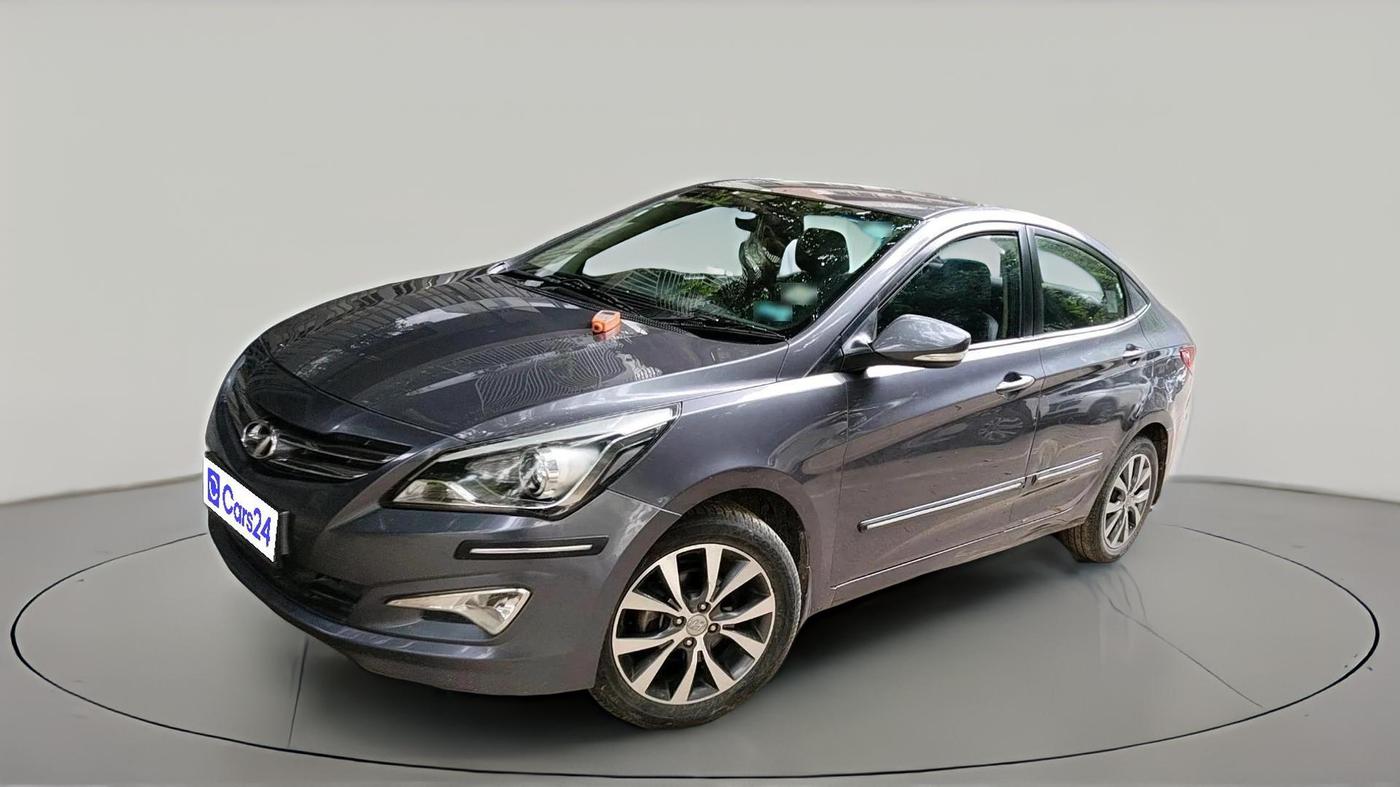 2017 Hyundai Verna 1.6 VTVT SX, Petrol, Manual, 34,572 km, exterior