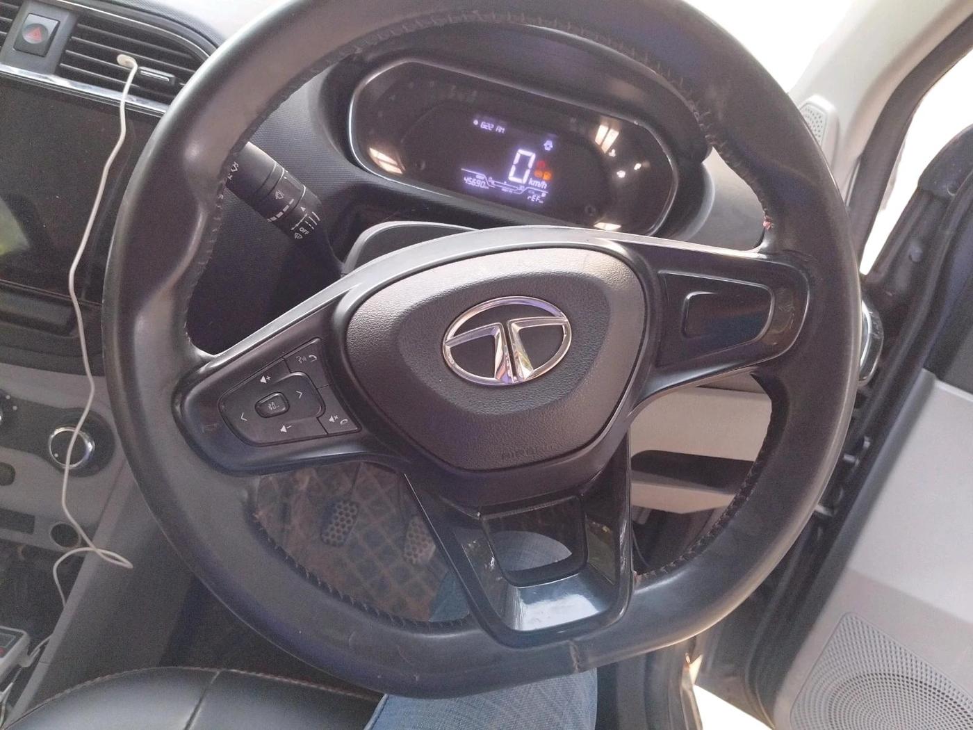 2021 Tata Tiago XT (O) PETROL, Petrol, Manual, 45,690 km, interior