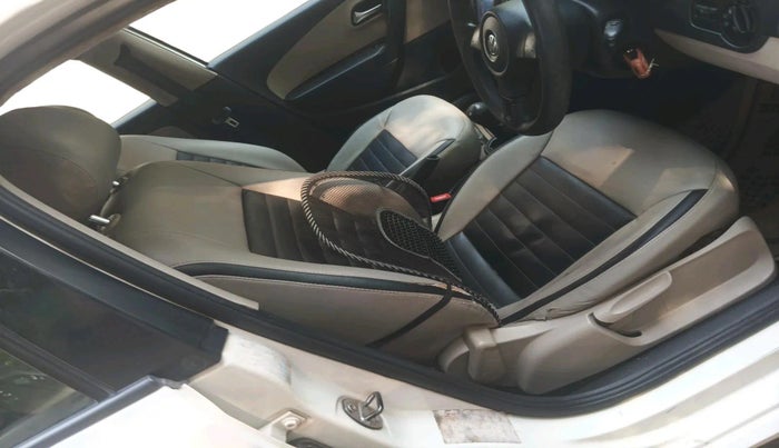 2014 Volkswagen Polo COMFORTLINE 1.2L PETROL, Petrol, Manual, 73,877 km, interior