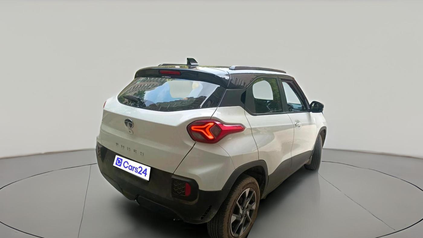 2025 Tata PUNCH Creative Plus (S) AMT, Petrol, Automatic, 4,885 km, exterior
