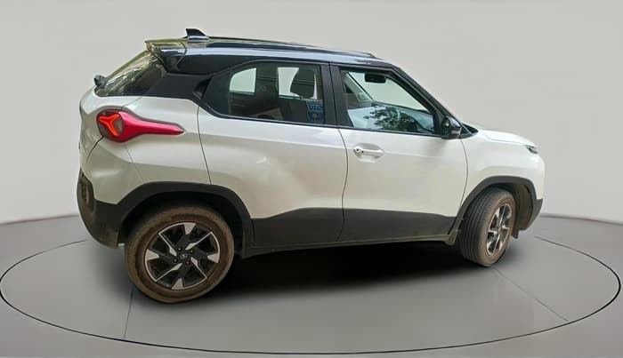 2025 Tata PUNCH Creative Plus (S) AMT, Petrol, Automatic, 4,885 km, exterior