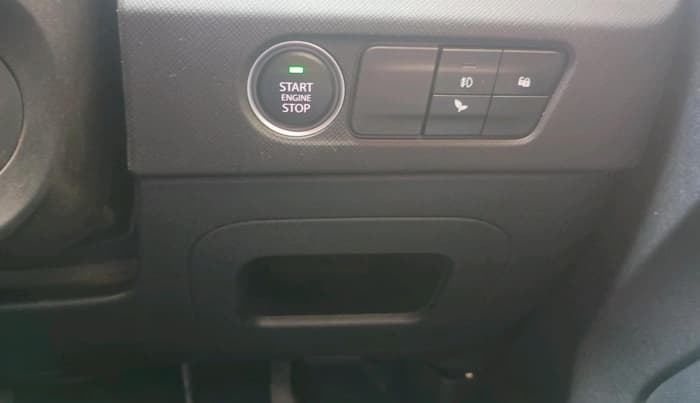 2025 Tata PUNCH Creative Plus (S) AMT, Petrol, Automatic, 4,885 km, interior