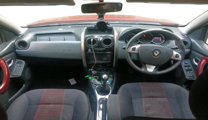 2016 Renault Duster 110 PS RXZ 4X4 MT DIESEL, Diesel, Manual, 1,72,177 km, interior