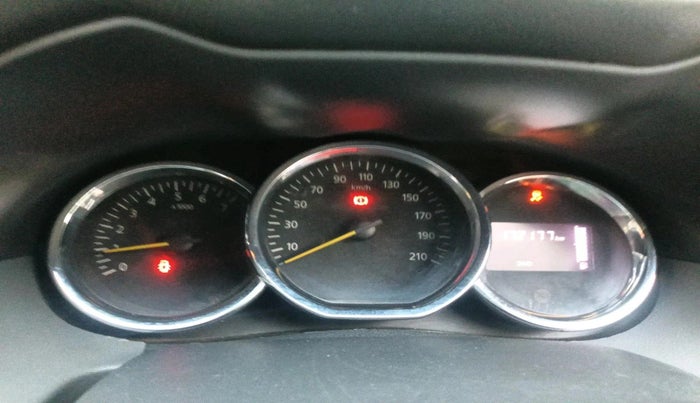 2016 Renault Duster 110 PS RXZ 4X4 MT DIESEL, Diesel, Manual, 1,72,177 km, interior