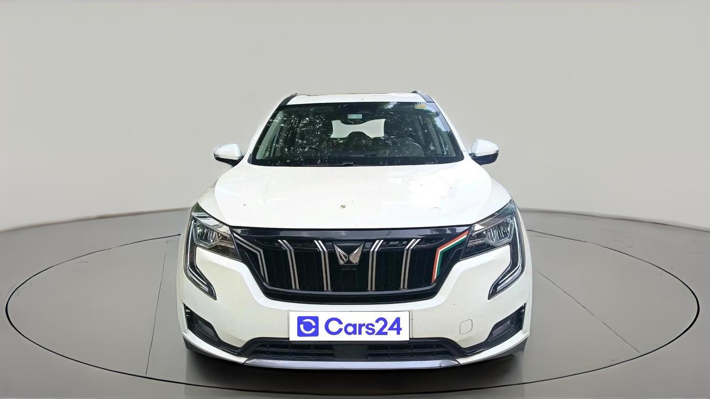 2021 Mahindra XUV700 AX 7 LUXURY P AT 7 STR, Petrol, Automatic, 42,810 km, exterior