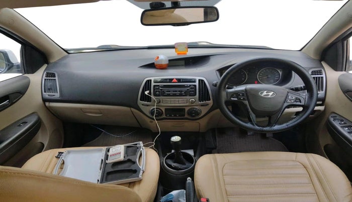 2013 Hyundai i20 SPORTZ 1.2, Petrol, Manual, 98,022 km, interior