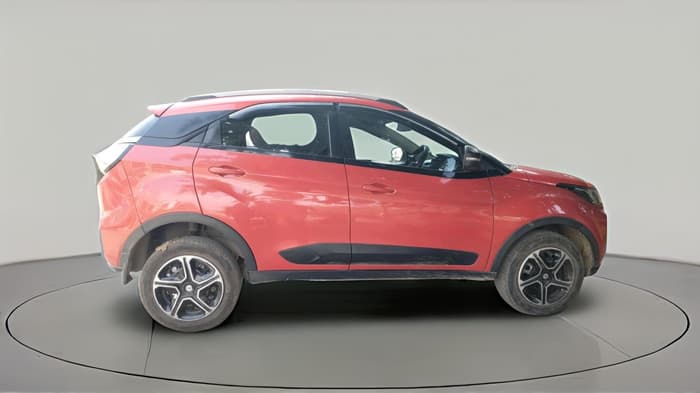 2022 Tata NEXON XM DIESEL, Diesel, Manual, 95,123 km, exterior