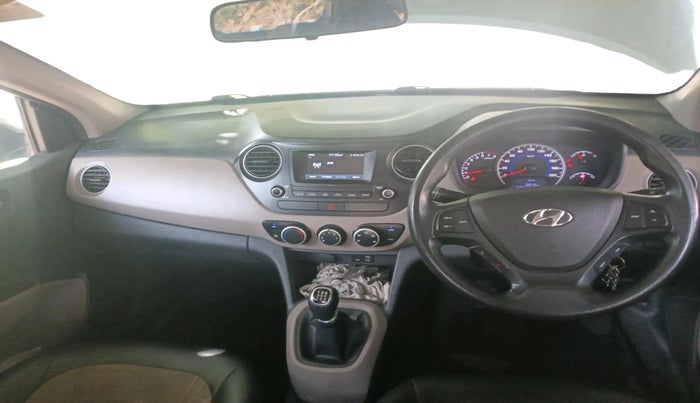 2018 Hyundai Grand i10 SPORTZ 1.2 KAPPA VTVT, Petrol, Manual, 49,692 km, interior