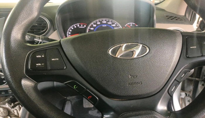 2018 Hyundai Grand i10 SPORTZ 1.2 KAPPA VTVT, Petrol, Manual, 49,692 km, interior