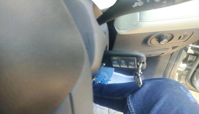 2023 MG ASTOR SUPER 1.5 CVT, Petrol, Automatic, 17,135 km, interior