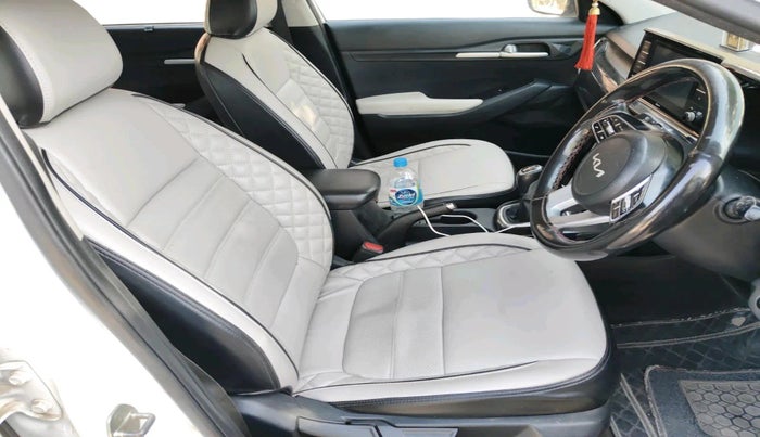 2022 KIA SELTOS HTK PLUS 1.5 IMT, Petrol, Manual, 1,53,750 km, interior