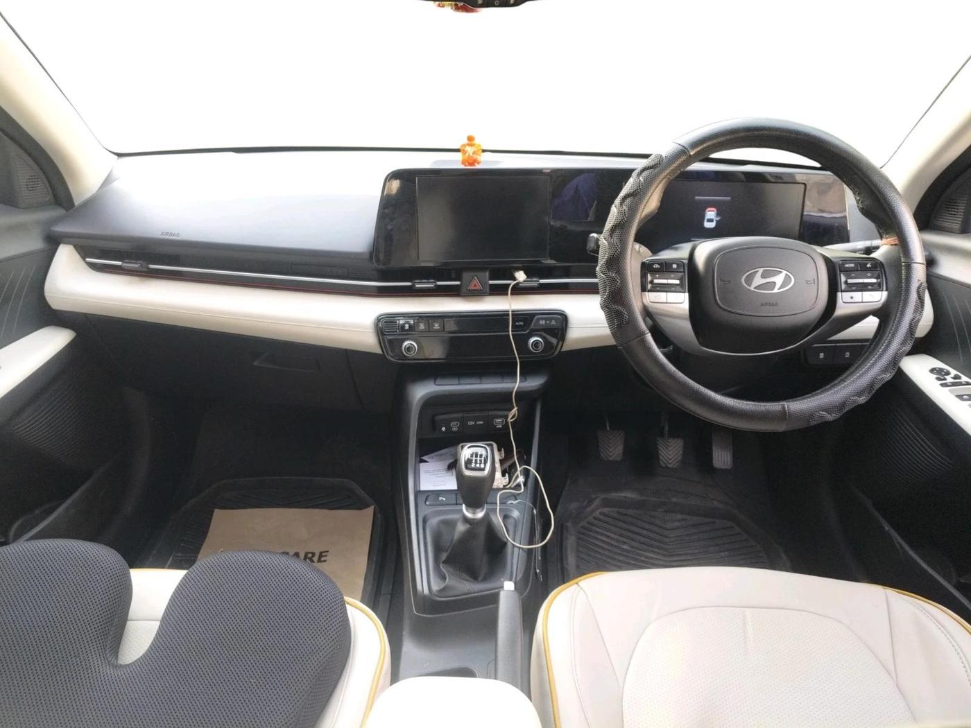 2024 Hyundai Verna SX 1.5 l MPI, Petrol, Manual, 61,188 km, interior