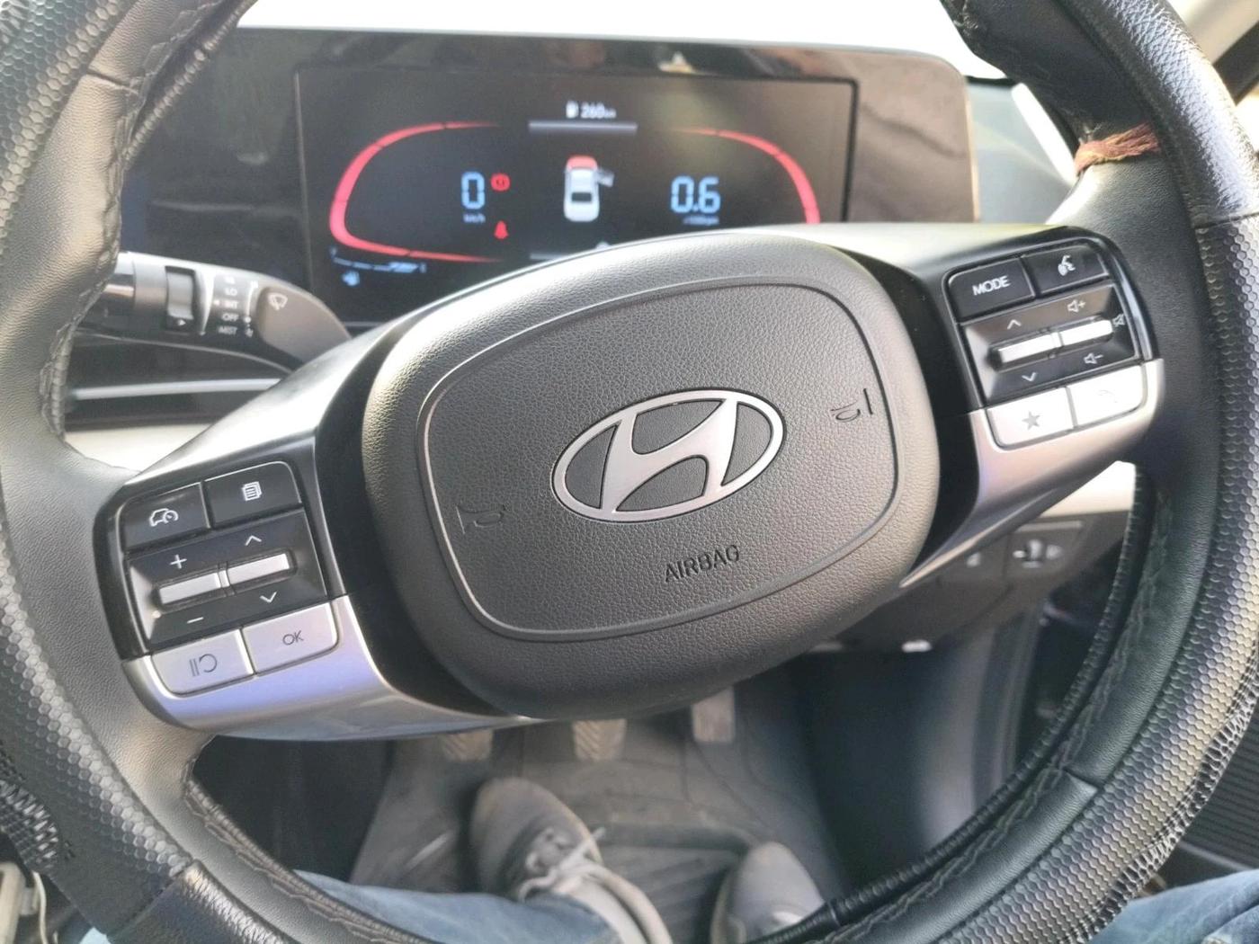 2024 Hyundai Verna SX 1.5 l MPI, Petrol, Manual, 61,188 km, interior