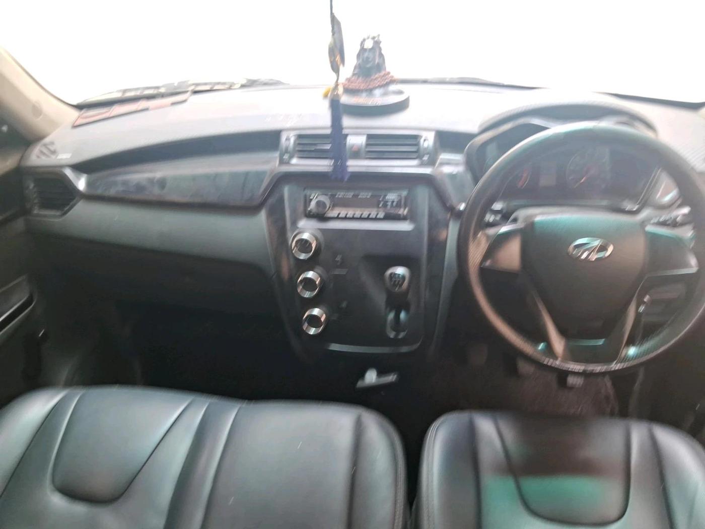 2019 Mahindra Kuv100 K2 TRIP CNG, CNG, Manual, 85,509 km, interior