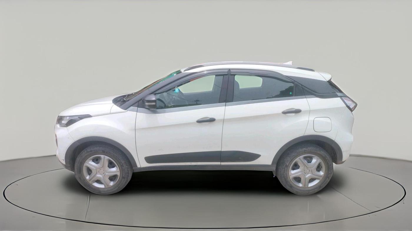 2020 Tata NEXON XMA SUNROOF PETROL, Petrol, Automatic, 26,578 km, exterior