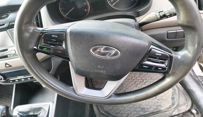 2017 Hyundai Creta SX 1.6 DIESEL, Diesel, Manual, 1,74,509 km, interior