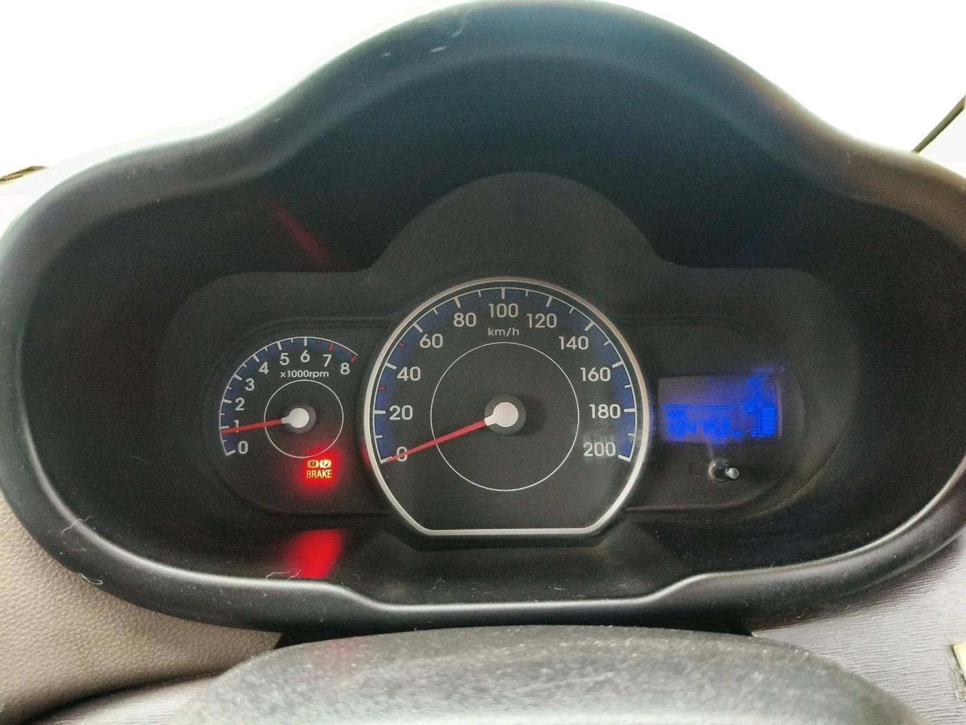 2012 Hyundai i10 MAGNA 1.2, CNG, Manual, 1,34,752 km, interior