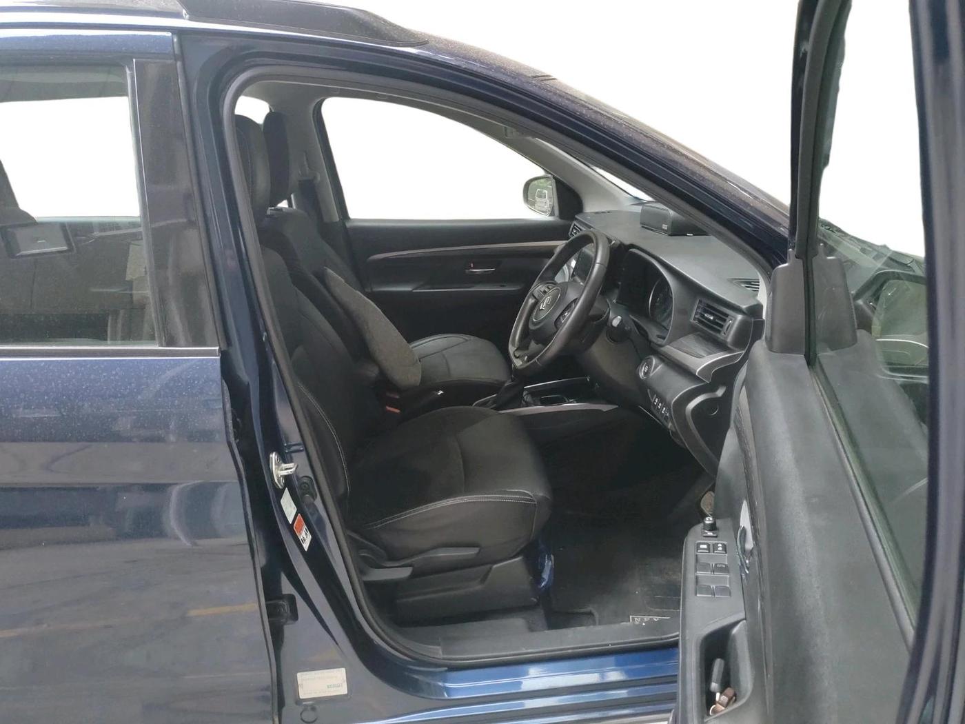 2023 Maruti XL6 ALPHA PLUS AT, Petrol, Automatic, 24,339 km, interior