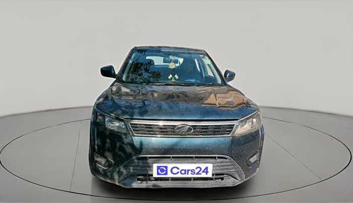 2021 Mahindra XUV300 W4 1.5 DIESEL, Diesel, Manual, 1,05,672 km, exterior