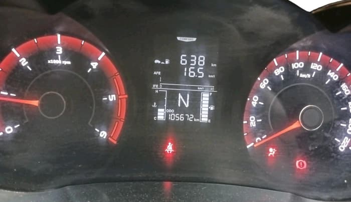 2021 Mahindra XUV300 W4 1.5 DIESEL, Diesel, Manual, 1,05,672 km, interior