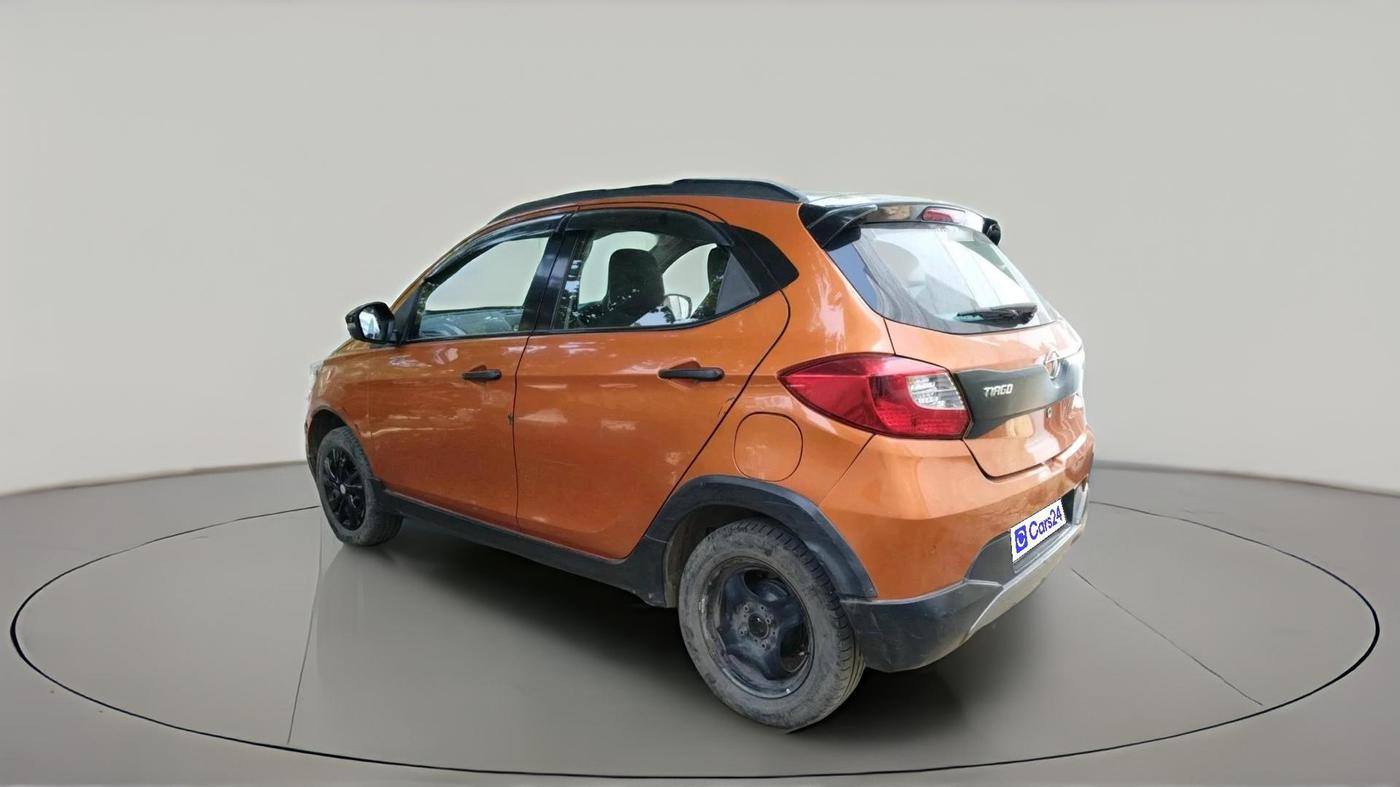 2018 Tata Tiago XZ PETROL, CNG, Manual, 1,22,746 km, exterior