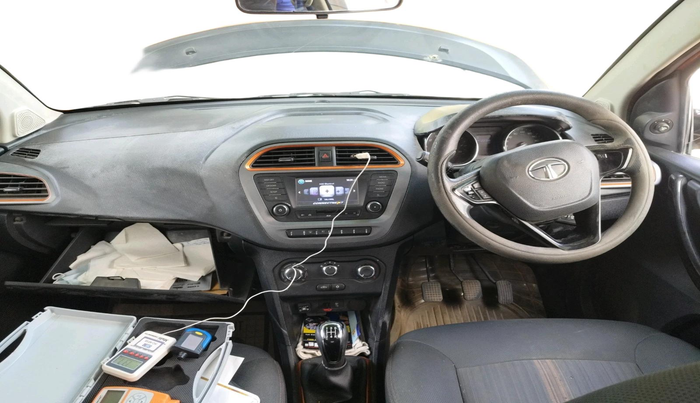 2018 Tata Tiago XZ PETROL, CNG, Manual, 1,22,746 km, interior