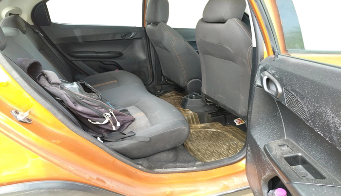 2018 Tata Tiago XZ PETROL, CNG, Manual, 1,22,746 km, interior